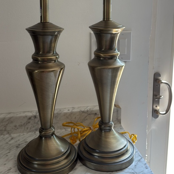 Stiffel Brass Table Lamps – Matching Pair – Classic Elegance - Picture 1 of 4